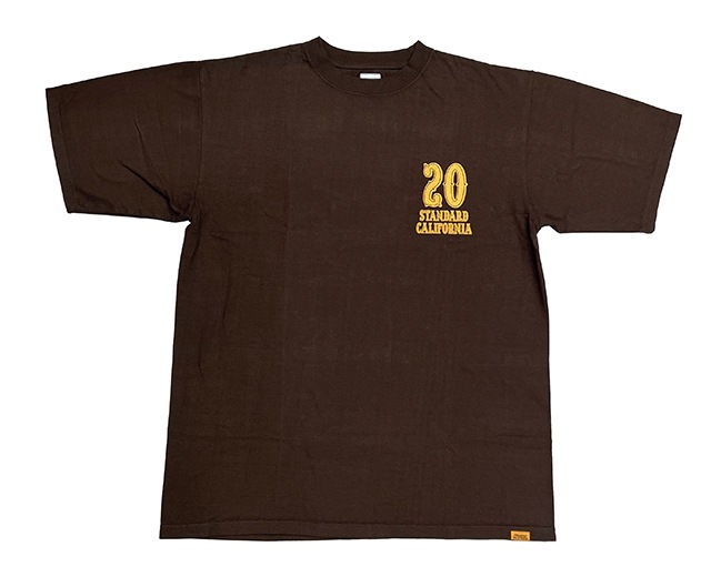 ��SALE��Standard California 20th Anniversary Logo T ����������ɥ���ե���˥���Ⱦµ��T����ġ�20��ǯ��ǰ��2����WHITE/BROWN��