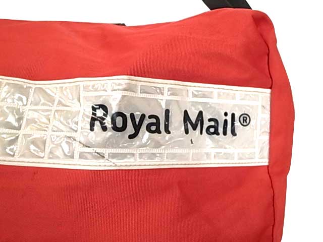 ROYAL MAIL �������᡼�롡Meessenger BAG ��å��󥸥㡼�Хå���RED����å� �ۥ磻�ȥ�ե쥯���� �����ꥹ͹�ض�