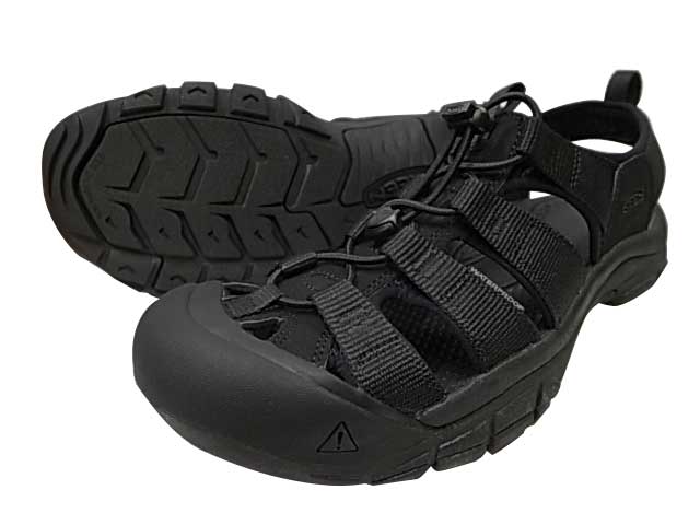 KEEN ������NEWPORT H2���˥塼�ݡ��� �������ġ���������롡TRIPLE BLACK���ȥ�ץ�֥�å������ݡ��ĥ�����롡�����ȥɥ���MENS ���
