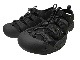 KEEN ������NEWPORT H2���˥塼�ݡ��� �������ġ���������롡TRIPLE BLACK���ȥ�ץ�֥�å������ݡ��ĥ�����롡�����ȥɥ���MENS ���