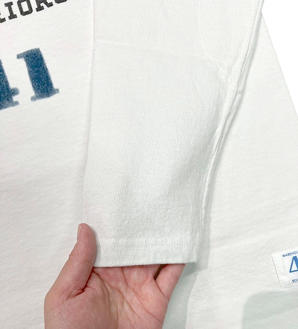 ����Ź������ WAREHOUSE �� STYLE&RESPECT �������ϥ��� �� ��������&�ꥹ�ڥ��ȡ�BLACK�ץ��ȡ�57 WARRIORS Football Tee �եåȥܡ��� Ĺµ T����ġ����߹��ߥץ���