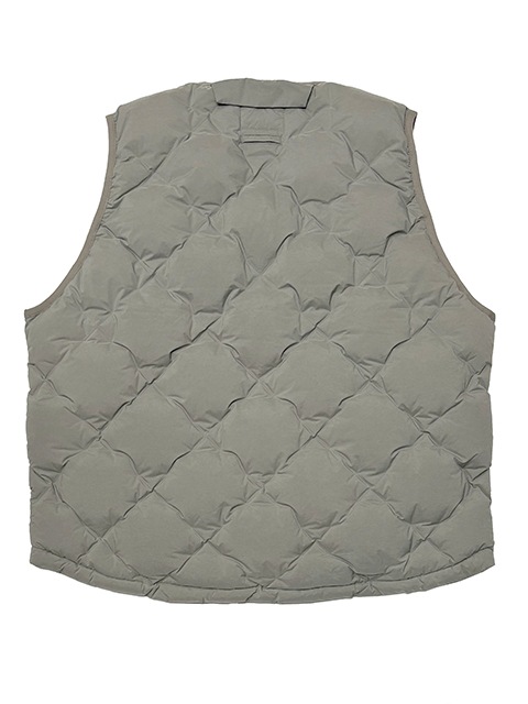 ��SALE 20%OFF��CMF OUTDOOR GARMENT ����ե� �����ȥɥ� �������ȡ�CMF WOVEN DOWN VEST �����֥� ������ �٥��ȡ�2��(BLACK/WOLF GRAY)��COMFY������������2025AW