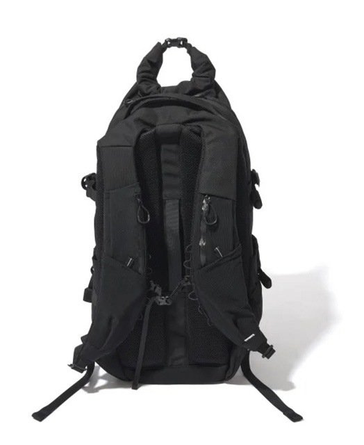 ��SALE 20%OFF�� CMF OUTDOOR GARMENT ����ե������ȥɥ��������ȡ�BACKPACKERZ 32 SMOOTH NYLON �Хå��ѥå����� 32 ���ࡼ���ʥ����󡡥Хå��ѥå������å���BLACK �֥�å���COMFY��2024SS