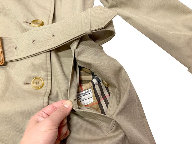 Burberry �С��Х꡼��TRENCH COAT �ȥ��������ȡ�color.BEIGE��size :8-LONG���С��Х꡼�����å���Made in ENGLAND ��OLD ������ɡۡ���š�