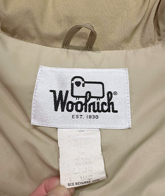 80s��Woolrich �������å���60/40 Cloth Belted Down Coat��64������ �٥���� �����󥳡��ȡ�col:BEIGE��size:LARGE�����󥰥����󥳡��ȡ�MADE IN U.S.A. ����ꥫ�� ��VINTAGE ������ơ����ۡ���š�