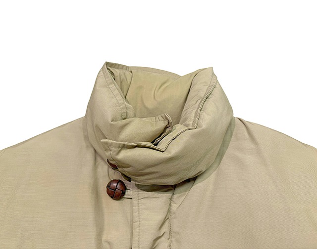 80s��Woolrich �������å���60/40 Cloth Belted Down Coat��64������ �٥���� �����󥳡��ȡ�col:BEIGE��size:LARGE�����󥰥����󥳡��ȡ�MADE IN U.S.A. ����ꥫ�� ��VINTAGE ������ơ����ۡ���š�