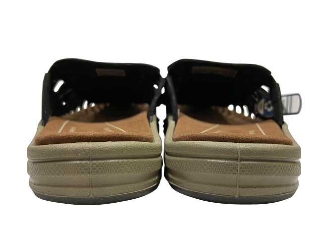 KEEN ������UNEEK 2 SLIDE W ��ˡ����ġ� ���饤�ɡ�BLACK/PLAZA TAUPE��������롡���ݡ��ĥ�����롡�����ȥɥ���WOMEN �����ޥ󡡥�ǥ�����