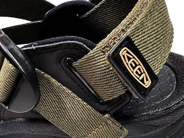 KEEN ������ZERRAPORT 2 ����ݡ��ȡ�MILITARY OLIVE/BLACK���ߥ꥿�꡼/�֥�å���������롡���ݡ��ĥ�����롡�����ȥɥ���MEN'S ���