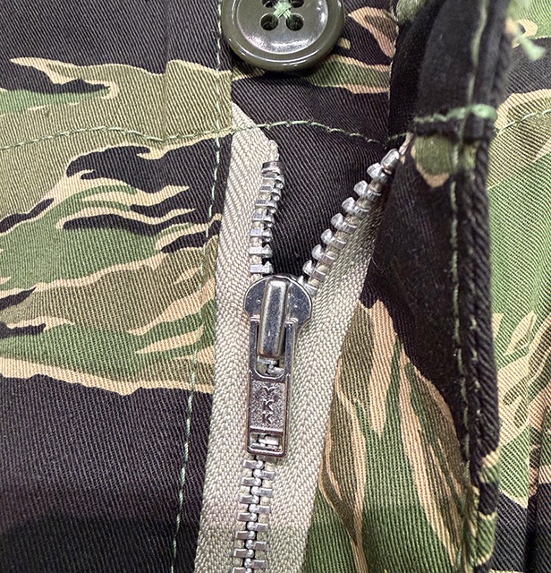 ��2025ǯ��ǥ�ۡڥ�󥦥��å����MILITARIA 1911 TIGER STRIPE CINEMA EDITION US CUT PANTS�������������ȥ饤�� ���ͥޥ��ǥ������ US���åȥѥ�ġ��ȥ饦�������º̡��ߥ꥿�꡼ �������ڿ��ʡ�