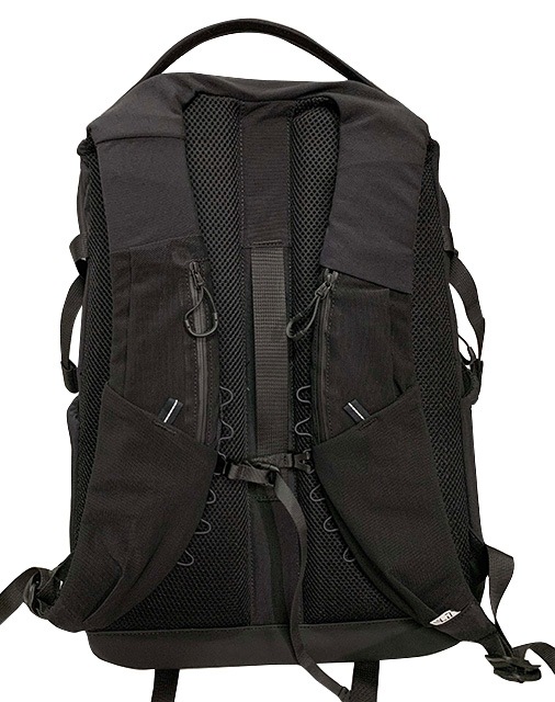 ��SALE 10%OFF�� CMF OUTDOOR GARMENT ����ե������ȥɥ��������ȡ�WEEKENDERZ SMOOTH NYLON ����������������� ���ࡼ���ʥ�����2��(BLACK/D.GREIGE)���Хå��ѥå������å���COMFY��2024FW