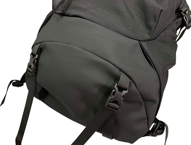 ��SALE 10%OFF�� CMF OUTDOOR GARMENT ����ե������ȥɥ��������ȡ�WEEKENDERZ SMOOTH NYLON ����������������� ���ࡼ���ʥ�����2��(BLACK/D.GREIGE)���Хå��ѥå������å���COMFY��2024FW