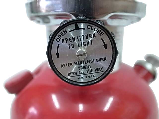 1977ǯ5����¤��Coleman ������ޥ� ������ơ��� ��󥿥� The Red Model 200A ��Antique ����ƥ������ۡ���š�