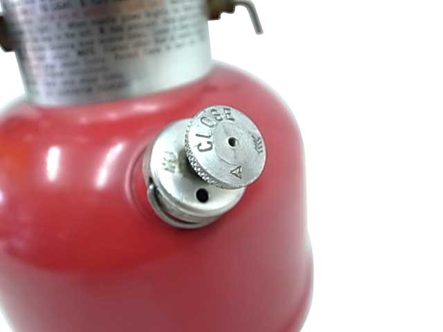 1977ǯ5����¤��Coleman ������ޥ� ������ơ��� ��󥿥� The Red Model 200A ��Antique ����ƥ������ۡ���š�