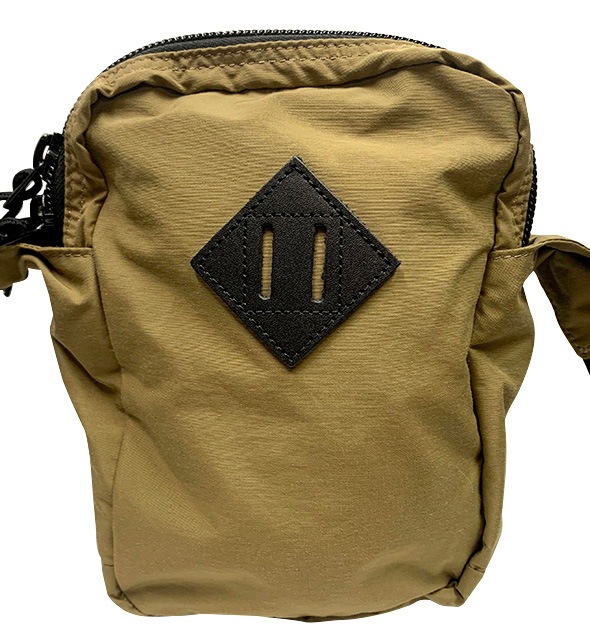 MT.RAINIER DESIGN �ޥ���ȥ쥤�˥��ǥ�����SHOULDER BAG �������� �Хå���60/40�����������塡2��(BLACK/COYOTE)