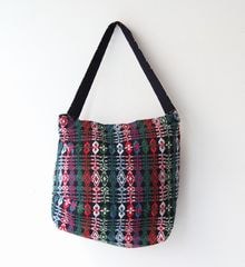 ミナペルホネン　プイストバッグ petal flame ミナペルホネン mina perhonen petal flame ペタルフレーム ボディー