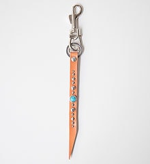 LEATHER STUDS KEY HOLDER SPECIAL - GEOMETRY - (TAN)