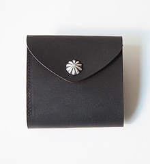 SINGLE CONCHO LEATHER WALLET - PLAIN -