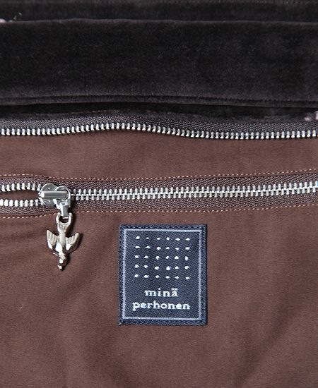 ミナペルホネン mina perhonen chum チャム ボディーバッグ(小)