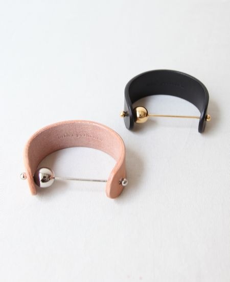アクセサリー minaperhonen arco ミナペルホネン mina perhonen arco アルコ バングル