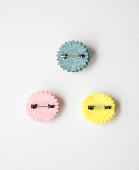 SALE】 mina perhonen ミナペルホネン hana ハナ ブローチ