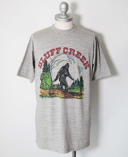 トップス FREEWHEELERS BIGFOOT T-SHIRT sizeXL FREEWHEELERS BIGFOOT ビッグフット sizeL FREEWHEELERS Unidentified