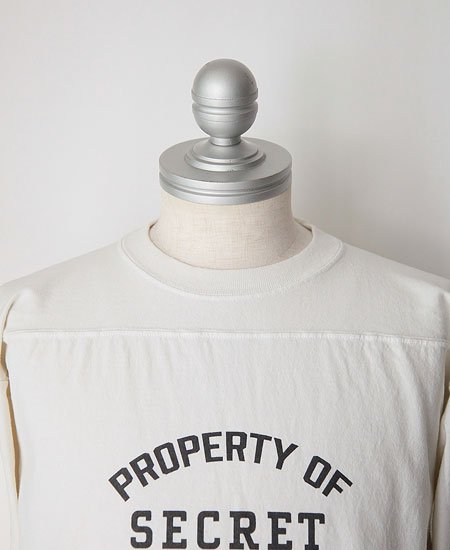 SECRET WORDS å  SECRET FOOTBALL T SHIRT " 4STEPS " (VANILLA)