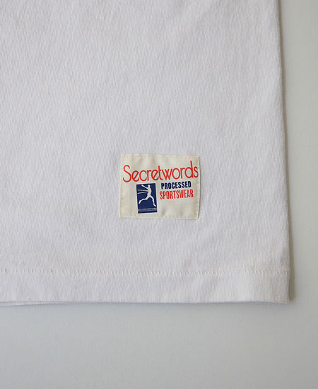 SECRET WORDS å  SECRET FOOTBALL T SHIRT " 4STEPS " (VANILLA)