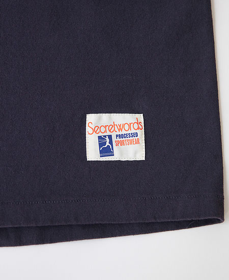 SECRET WORDS å  SECRET FOOTBALL T SHIRT " 3STEPS " (EGG PLANT)