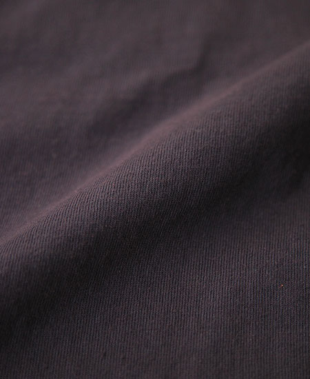SECRET WORDS å  SECRET FOOTBALL T SHIRT " 3STEPS " (EGG PLANT)