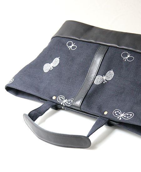 mina perhonen ミナペルホネンカルツォーネバッグ choucho 小 mina perhonen ミナペルホネン calzone bag -choucho- カルツォーネ