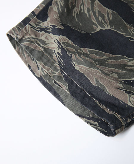FREEWHEELERS �ե꡼�ۥ����顼�� MILITARY TROPICAL SHORTS (TIGER PATTERN CAMOUFLAGE)