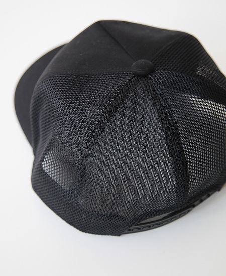 FREEWHEELERS ե꡼ۥ顼 " CUSTOM SPECIALTIES " MESH TRUCKER CAP (BLACK)