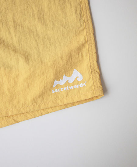 SECRET WORDS ��������åȥ�� SECRET BAGGIES SHORTS (BANANA)