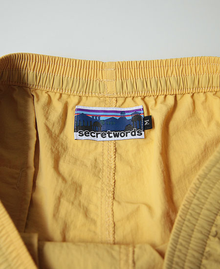 SECRET WORDS ��������åȥ�� SECRET BAGGIES SHORTS (BANANA)