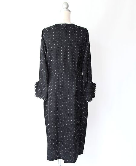 mint designs ミントデザインズ 総柄ワンピース　日本製 N1153 mintdesigns ミントデザインズ PIN DOT DRESS