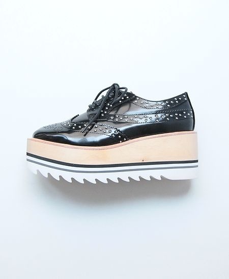 Jeffrey Campbell ジェフリーキャンベル シャークソールスタッズレース