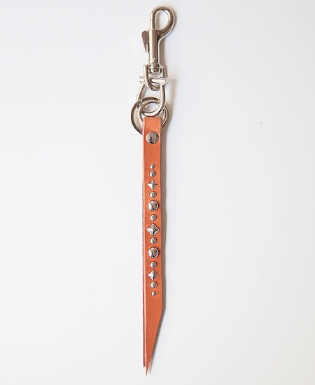 LEATHER STUDS KEY HOLDER - GEOMETRY - (TAN)