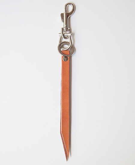 LEATHER STUDS KEY HOLDER - GEOMETRY - (TAN)