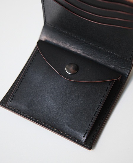 SINGLE CONCHO LEATHER WALLET - PLAIN -