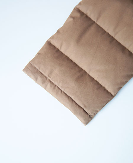 NANGA ナンガ COTTON PEACH DOWN HANTEN (COYOTE)