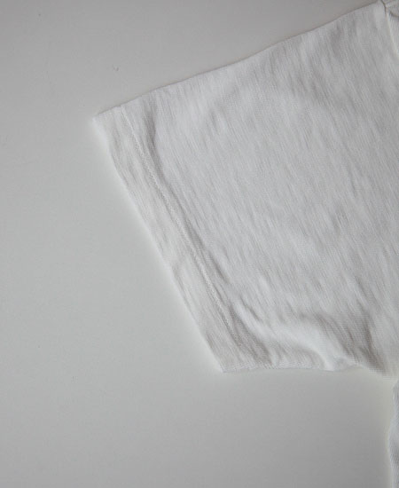 SECRET WORDS ��������å� ��� " LEAP OUT WITH " S/S T-SHIRT (WHITE)