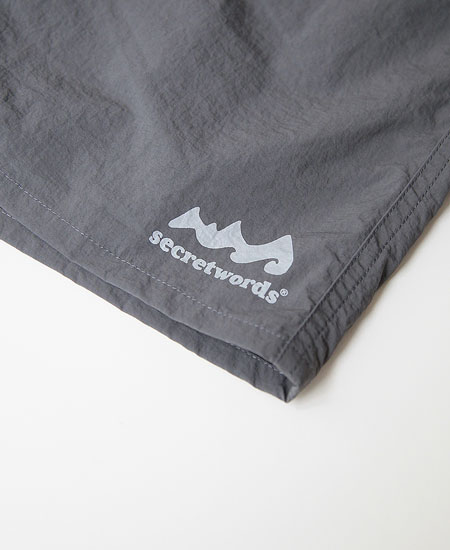 SECRET WORDS ��������åȥ�� SECRET BAGGIES SHORTS (CEMENT)