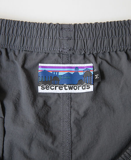 SECRET WORDS ��������åȥ�� SECRET BAGGIES SHORTS (CEMENT)