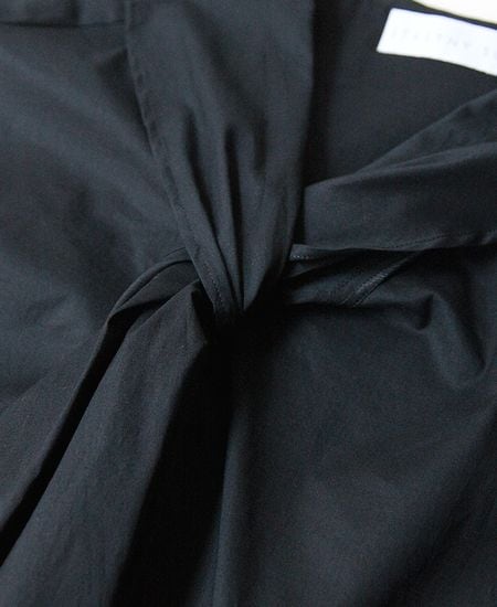 STASTNY SU ������㥹�ȥˡ�������twist collar �ĥ����ȥ��顼���֥饦��