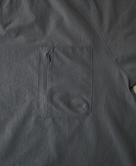 NANGA ʥ AIR CLOTH COMFY TEE (GRAY)