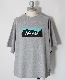 NANGA ʥ ECO HYBRID BOX LOGO LOOSE FIT TEE (LIGHT GRAY  TURQUOISE)