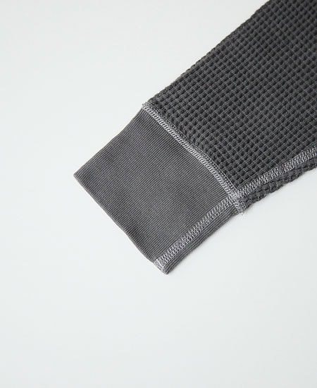 SECRET WORDS ��������å� ��� LONG SLEEVE WAFFLE THERMAL (AGED BLACK)