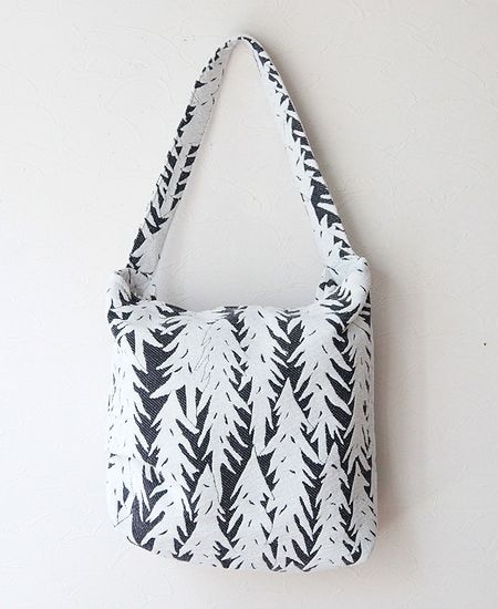 ミナペルホネン salo オレゴンバッグ mina perhonen - ミナペルホネン salo オレゴンバッグの通販 by