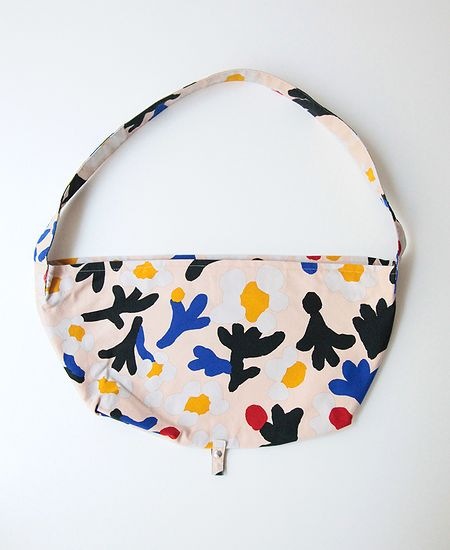 ミナペルホネン　ショルダーバッグ　小　margauerite mina perhonen marguerite ボディバッグ小 コットン ショルダー