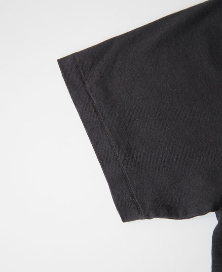 SECRET WORDS å  CLASSIC HENRY NECK S/S T-SHIRT (FADE BLACK)